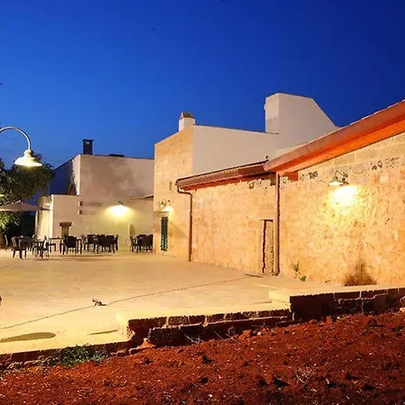 Masseria Gialli Rural Excellence Alloggio per agriturismo Taurisano